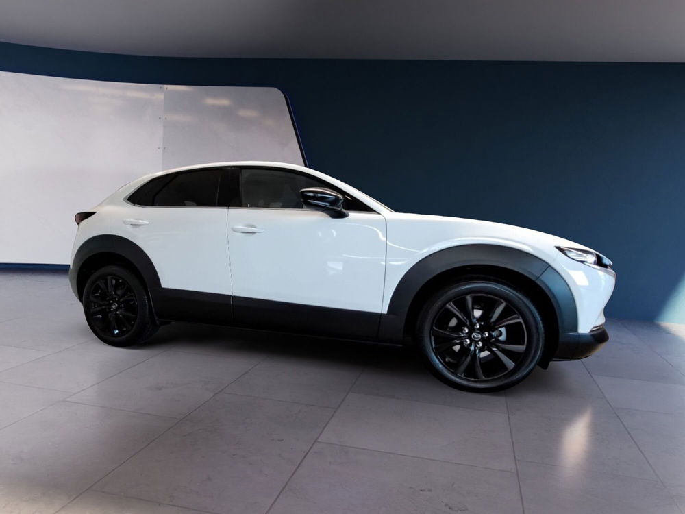 Mazda CX-30 nuova a Arezzo (7)