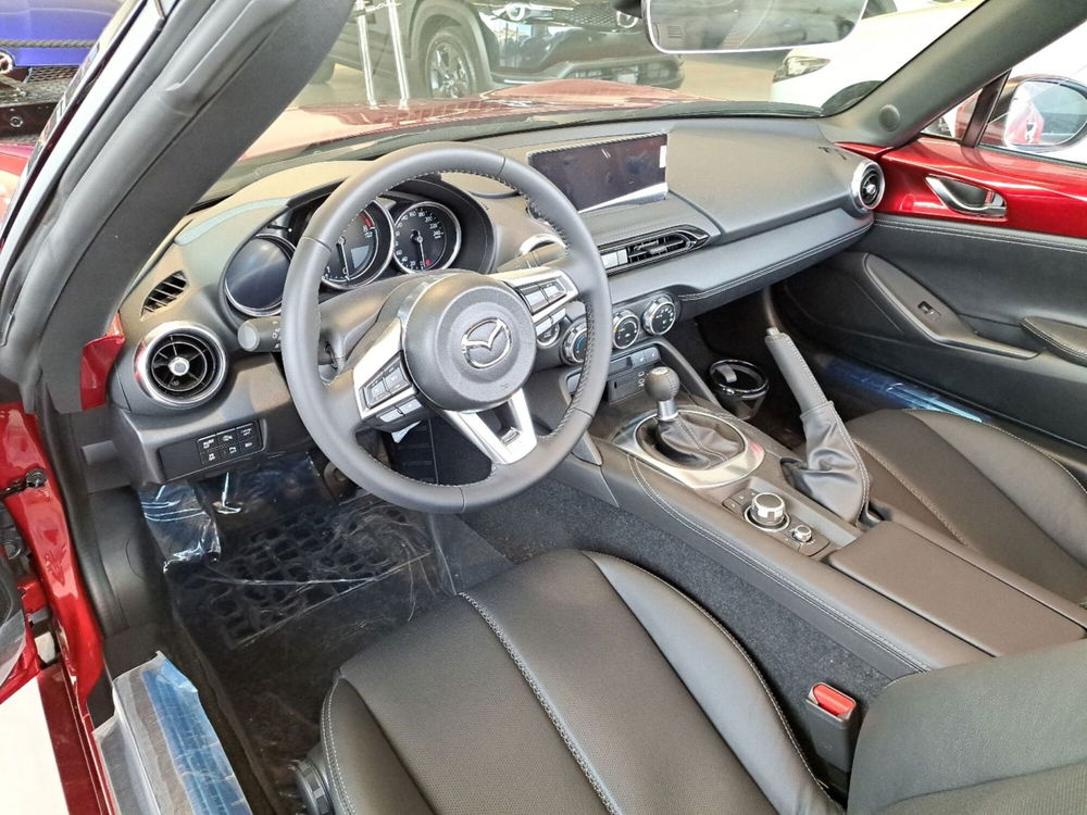 Mazda MX-5 nuova a Arezzo (11)