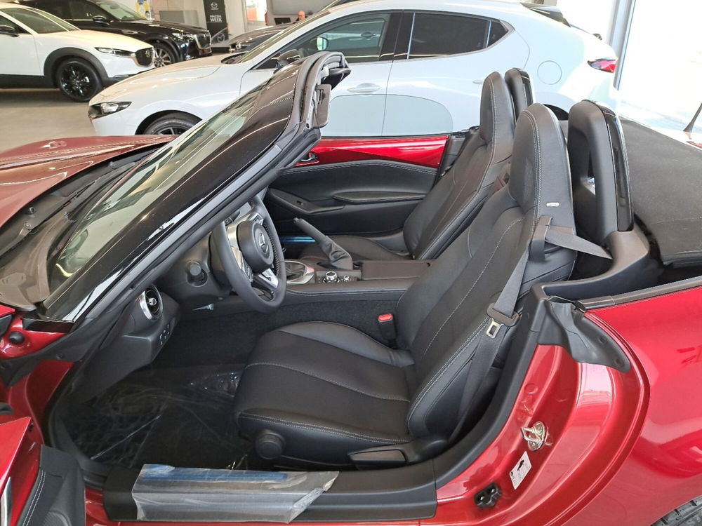 Mazda MX-5 nuova a Arezzo (13)