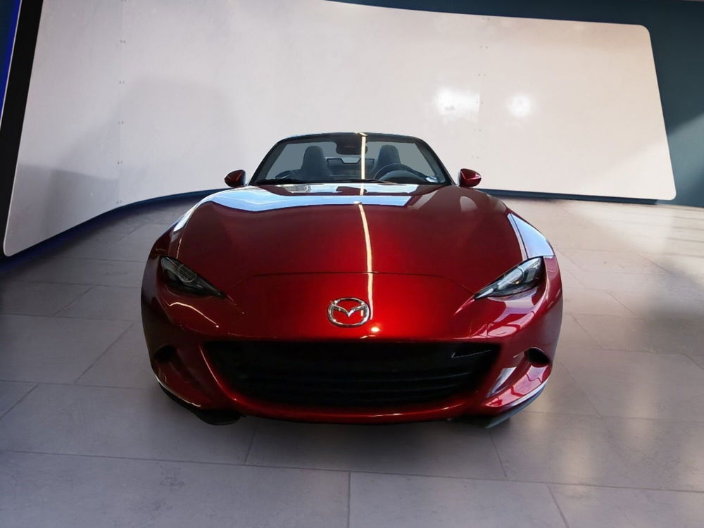 Mazda MX-5 nuova a Arezzo (2)