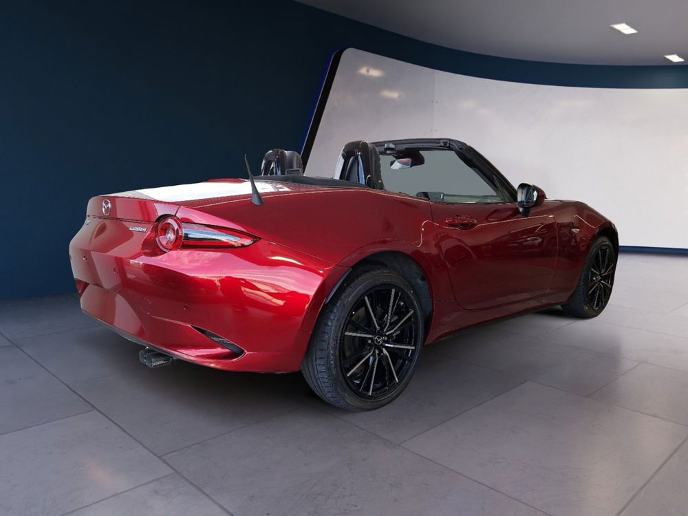 Mazda MX-5 nuova a Arezzo (6)