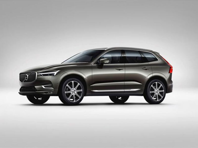 Volvo XC60 B4 (d) AWD Geartronic Business Plus del 2019 usata a Parma