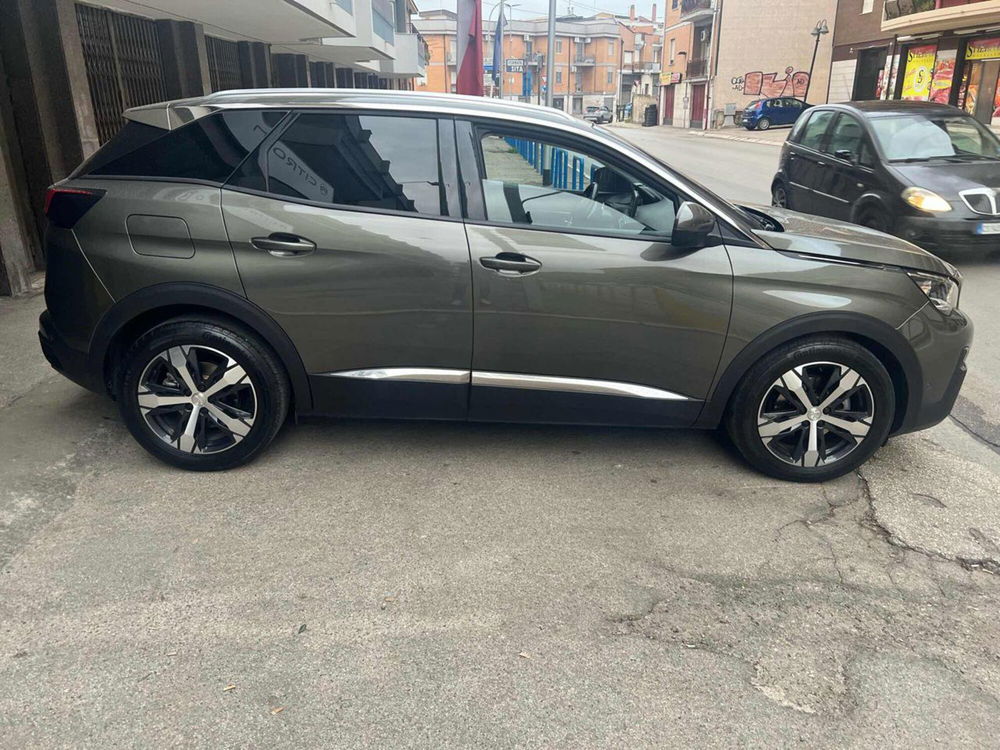 Peugeot 3008 usata a Foggia (9)