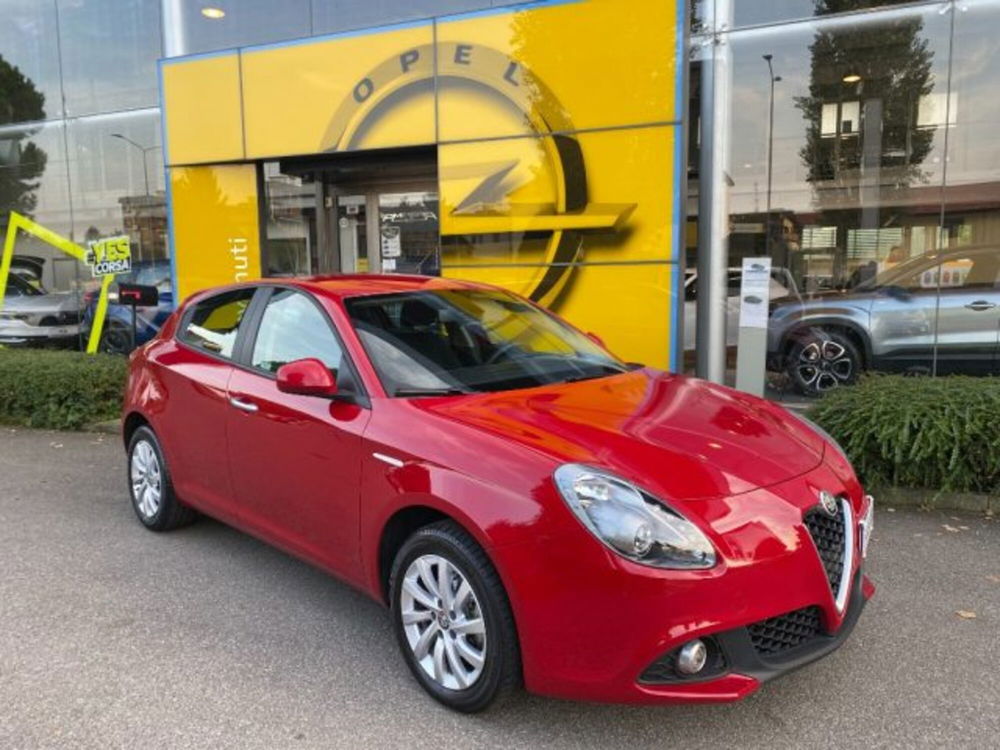 Alfa Romeo Giulietta usata a Milano (3)