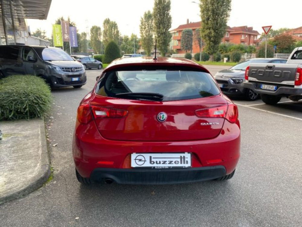 Alfa Romeo Giulietta usata a Milano (6)