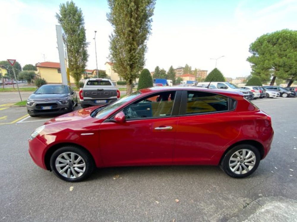 Alfa Romeo Giulietta usata a Milano (8)