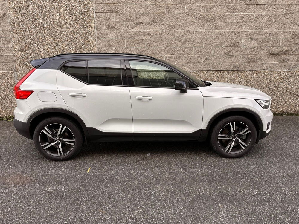 Volvo XC40 usata a Bergamo (6)