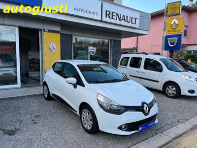 Renault Clio 1.5 dCi 8V 75CV 5 porte Live  del 2013 usata a Feltre