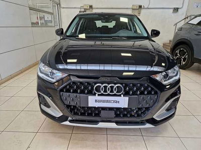 Audi A1 citycarver 30 TFSI S tronic Admired  del 2021 usata a Saronno