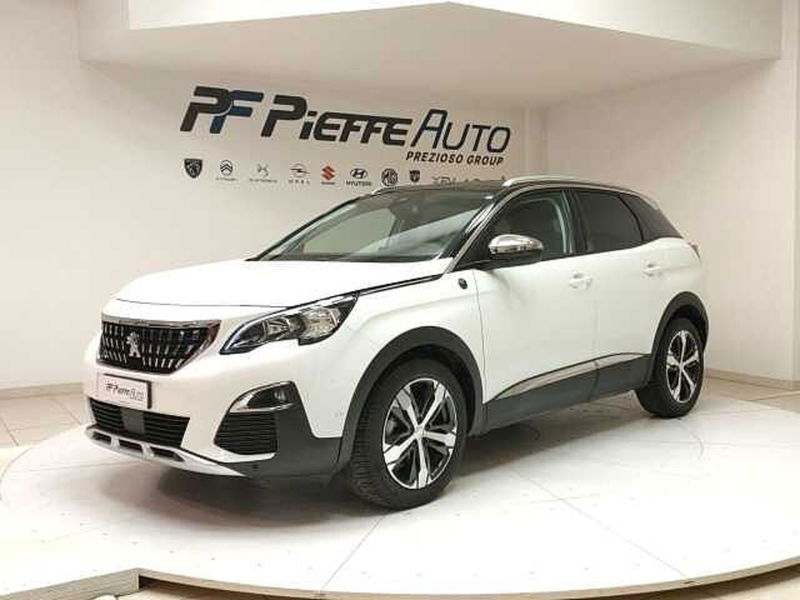 Peugeot 3008 BlueHDi 130 S&amp;S EAT8 Crossway  del 2018 usata a Teramo