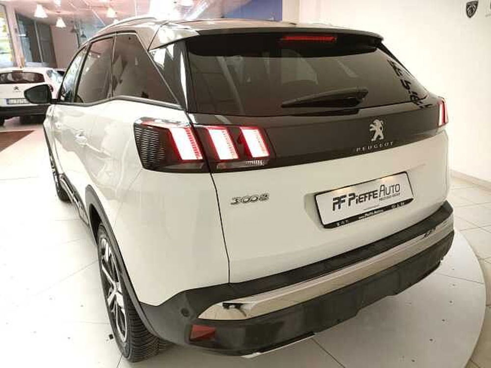 Peugeot 3008 usata a Teramo (9)