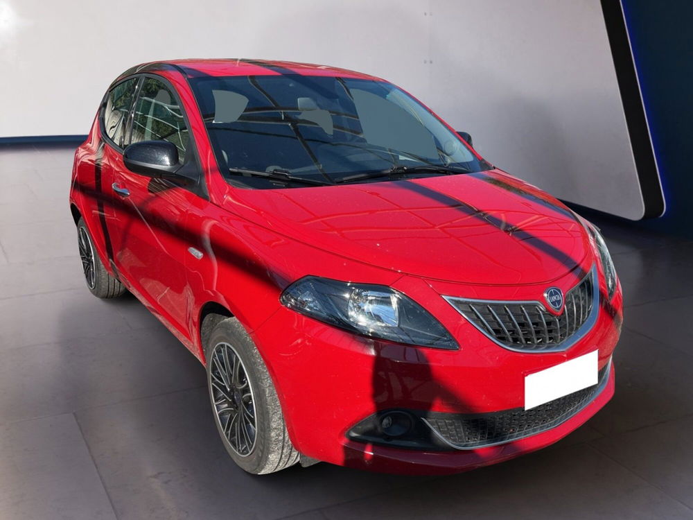 Lancia Ypsilon usata a Torino (3)