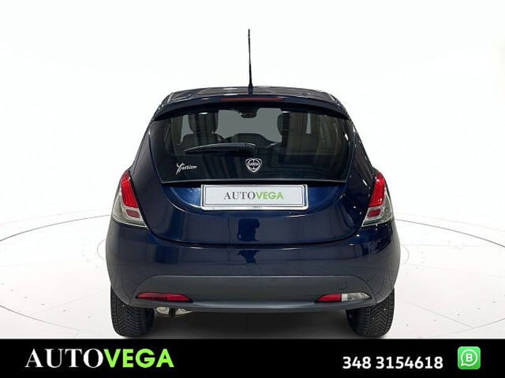 Lancia Ypsilon usata a Vicenza (5)