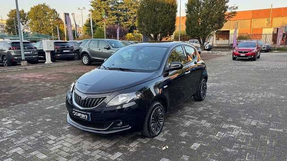 Lancia Ypsilon usata a Milano