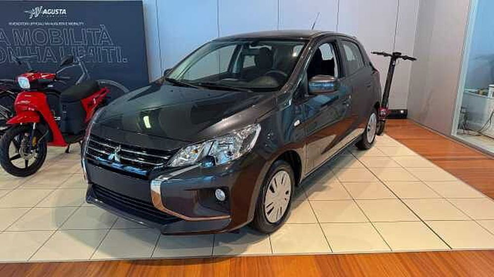 Mitsubishi Space Star nuova a Milano