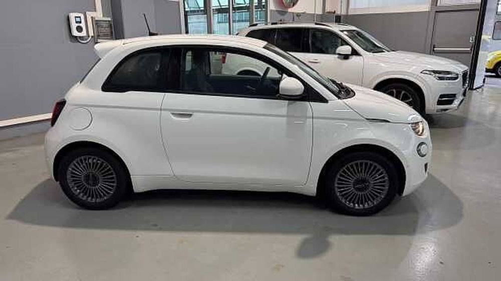 Fiat 500e usata a Milano (4)