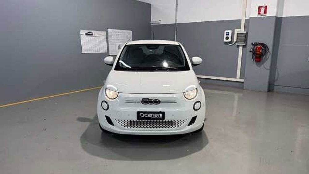 Fiat 500e usata a Milano (6)