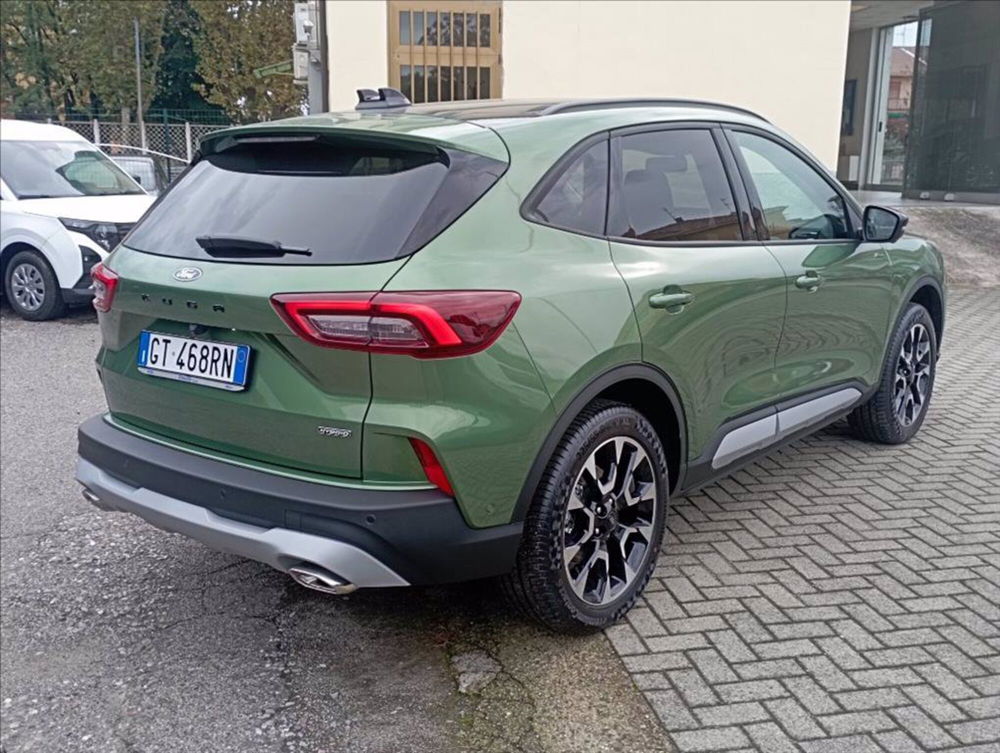 Ford Kuga nuova a Milano (2)