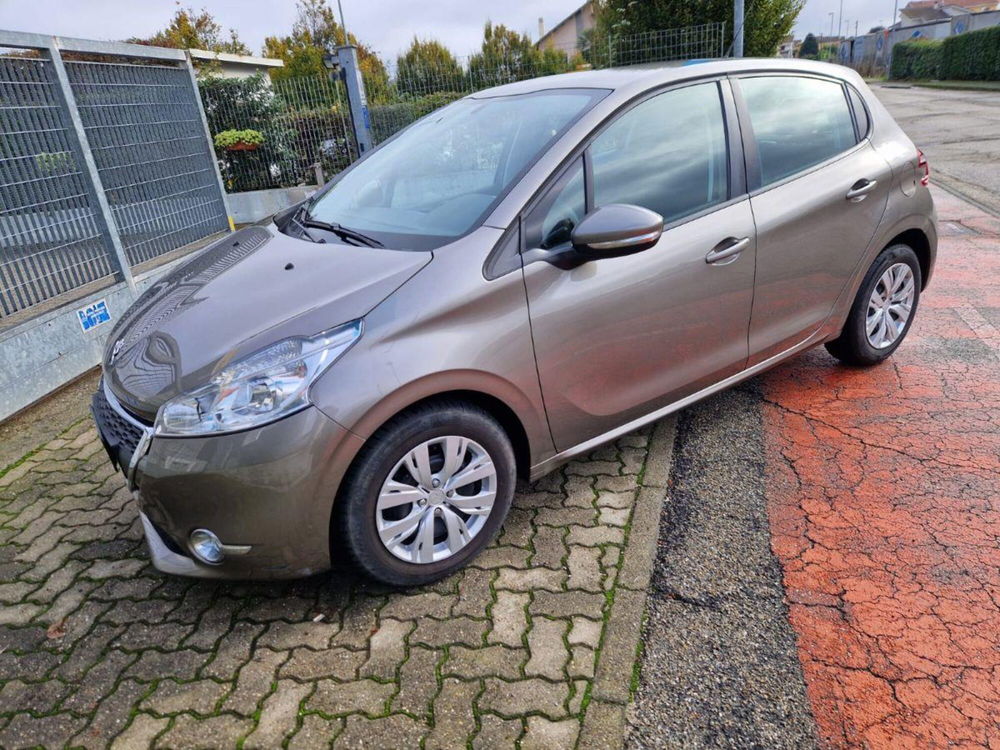 Peugeot 208 usata a Cuneo