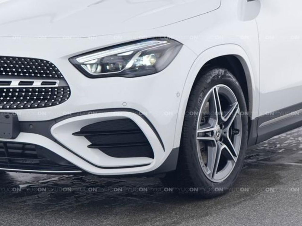 Mercedes-Benz GLA SUV usata a Napoli (3)