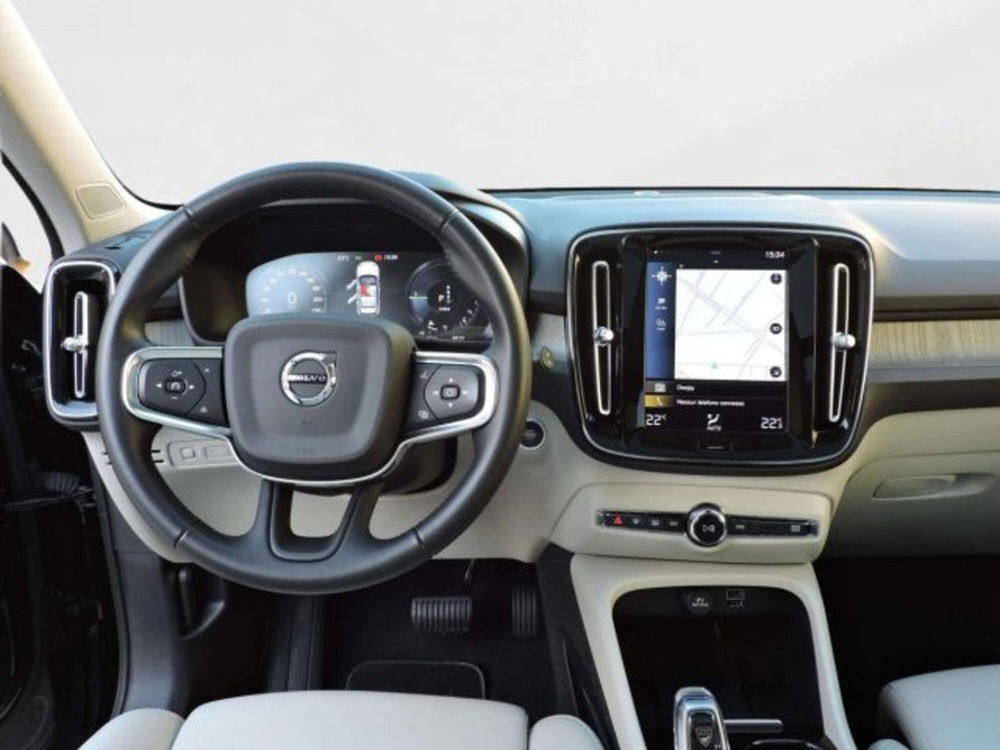 Volvo XC40 usata a Firenze (12)