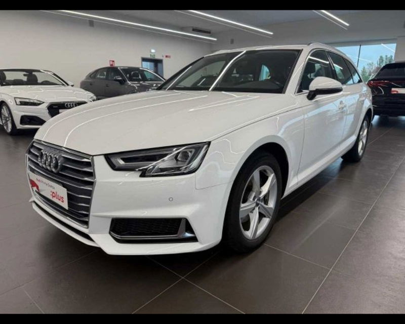 Audi A4 Avant 30 TDI S tronic Sport del 2019 usata a Castenaso