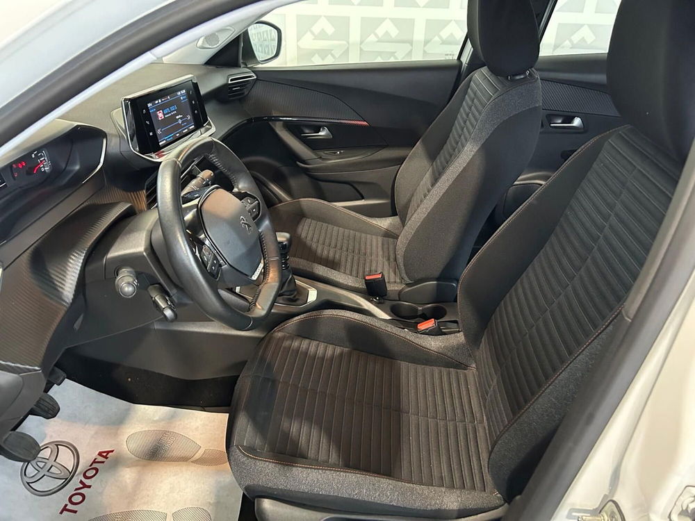 Peugeot 2008 usata a Prato (8)