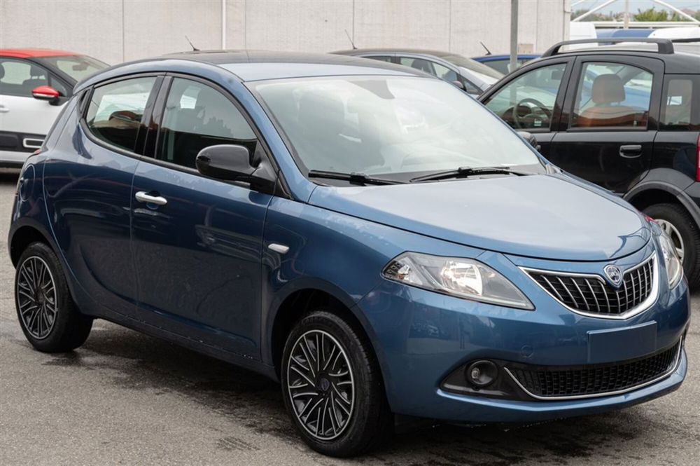 Lancia Ypsilon nuova a Torino (3)