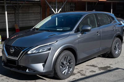 Nissan Qashqai 1.3 mhev N-Connecta 2wd 140cv del 2022 usata a Borgaro Torinese