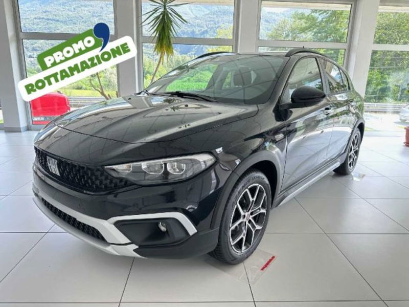 Fiat Tipo Tipo 5p 1.5 t4 hybrid Cross 130cv dct nuova a Caspoggio