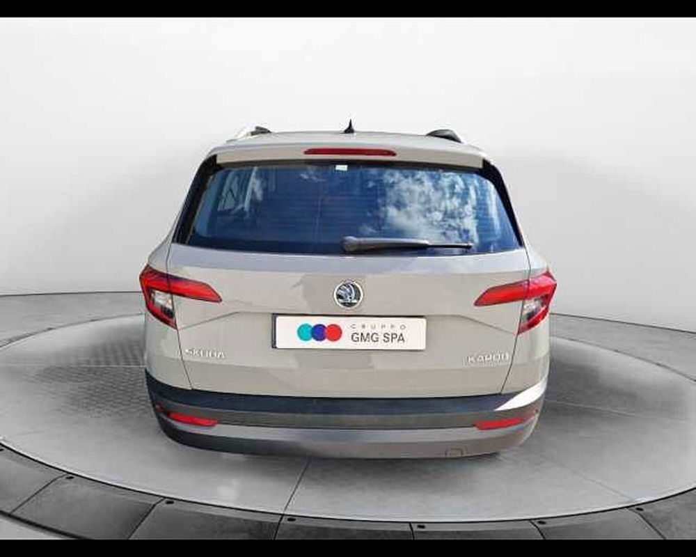 Skoda Karoq usata a Prato (11)