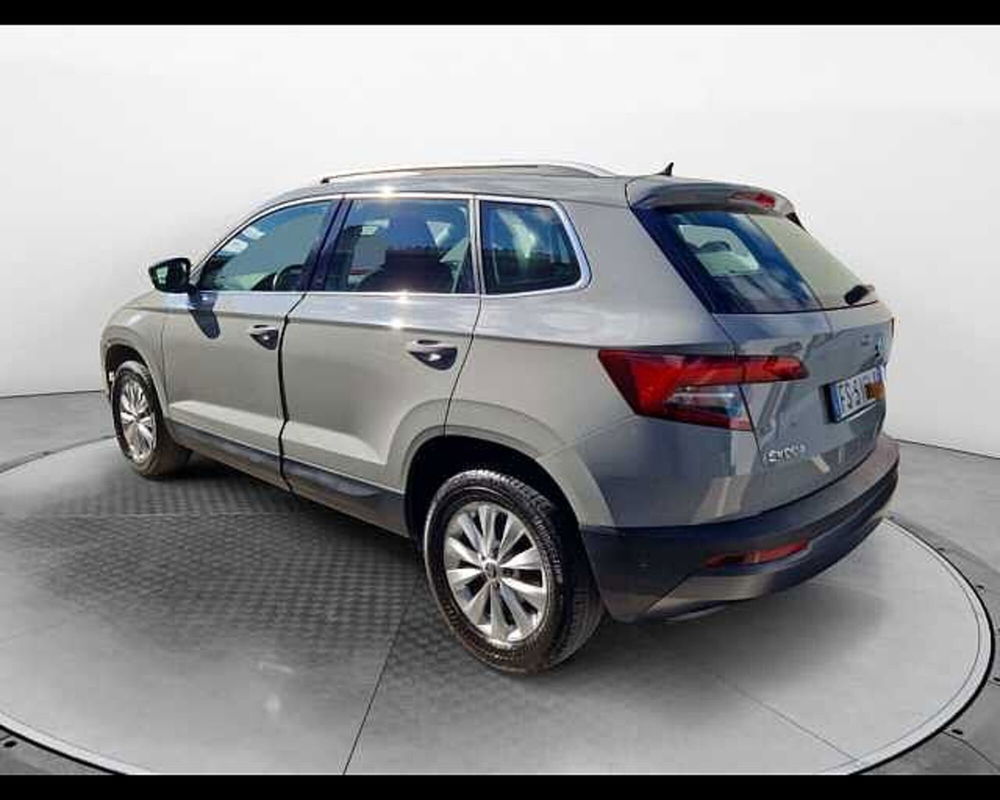 Skoda Karoq usata a Prato (12)