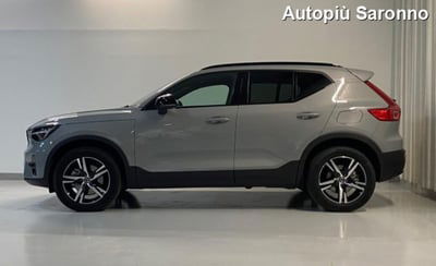 Volvo XC40 B3 automatico Plus Dark  del 2024 usata a Saronno