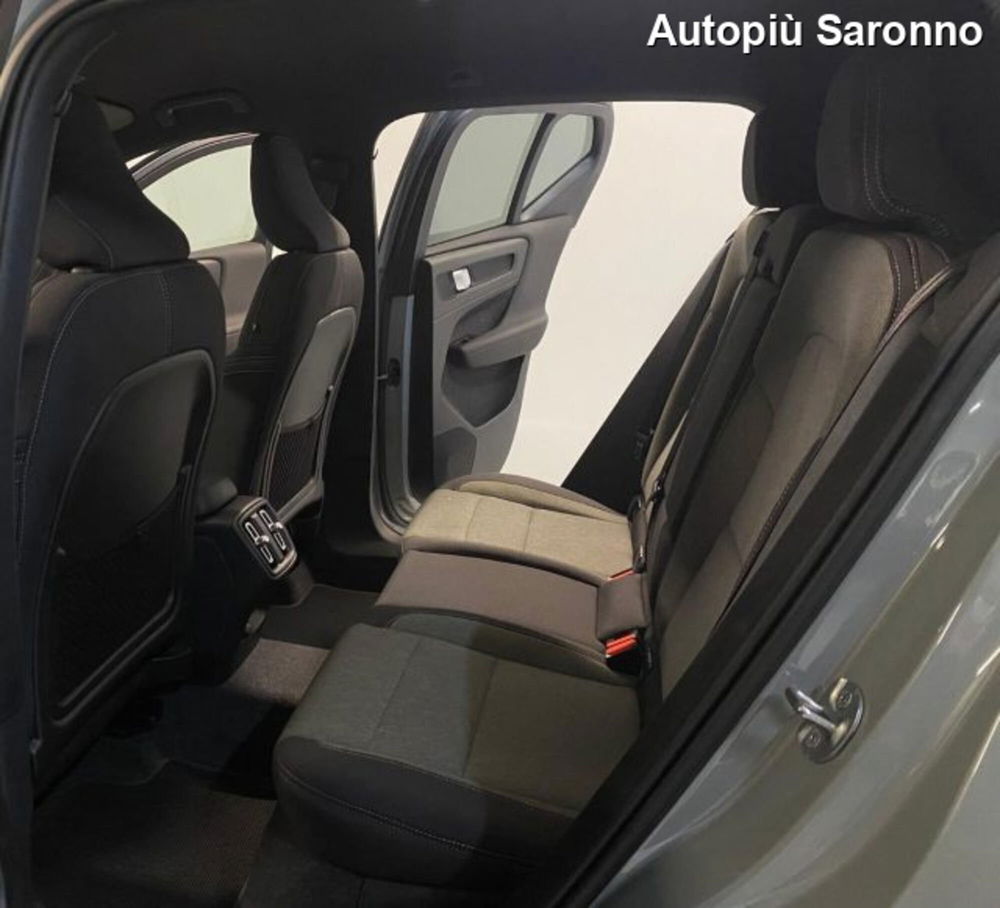 Volvo XC40 usata a Varese (14)