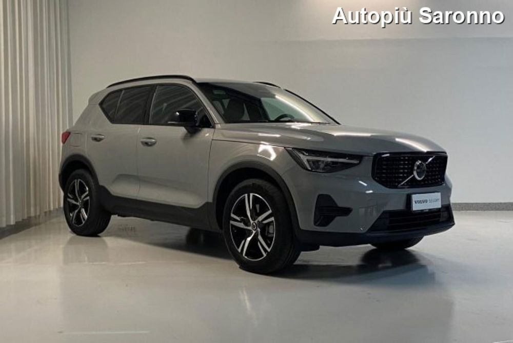 Volvo XC40 usata a Varese (4)