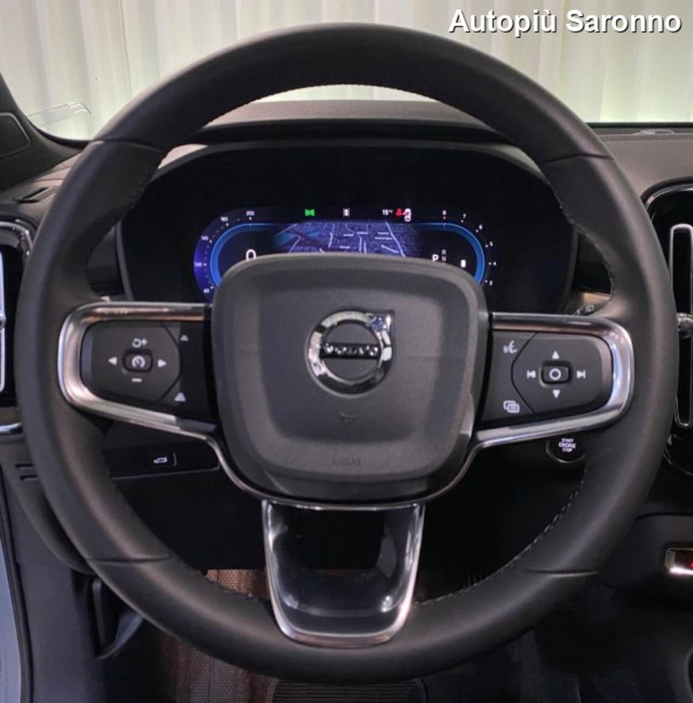 Volvo XC40 usata a Varese (9)