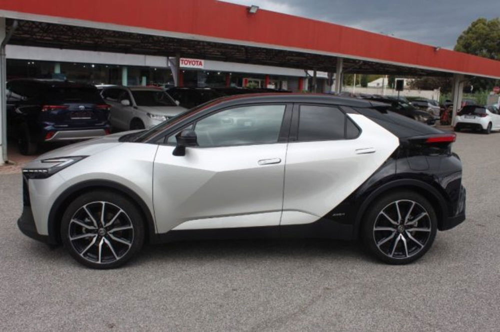 Toyota Toyota C-HR usata a Roma (3)