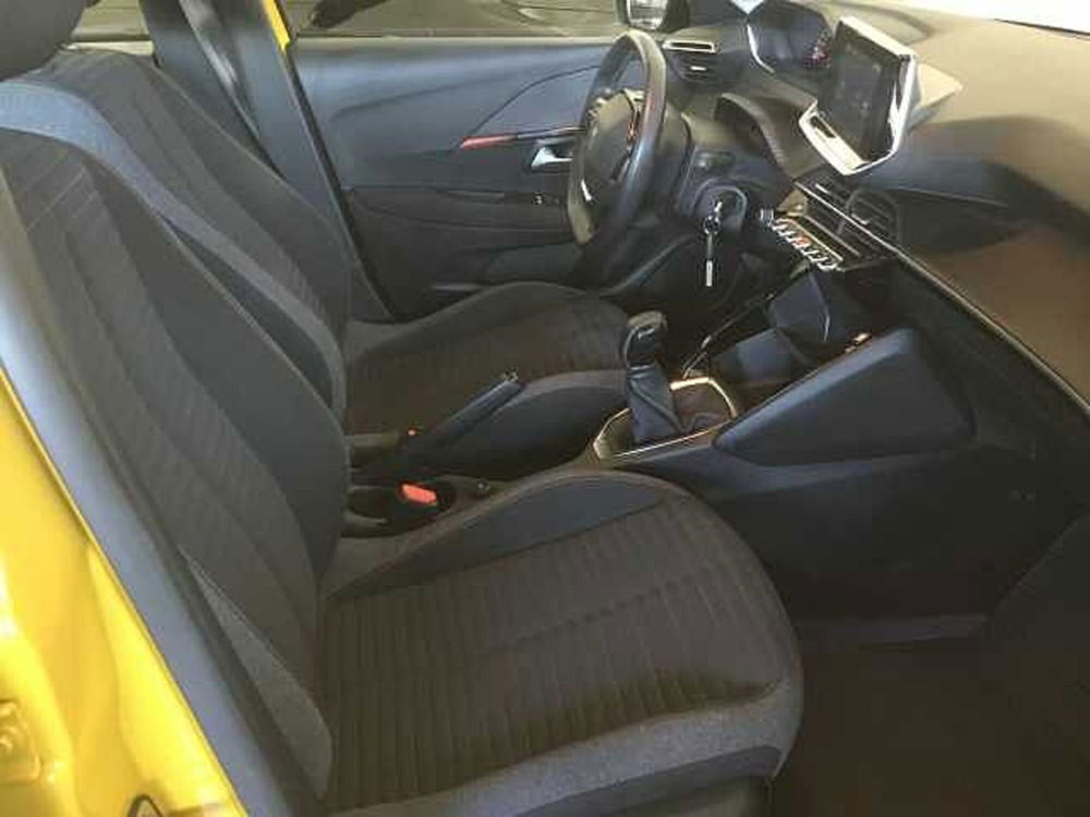 Peugeot 208 usata a Varese (13)