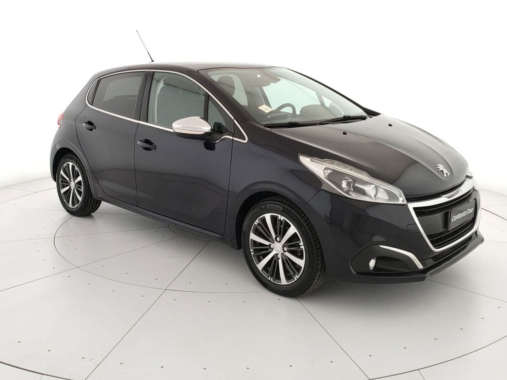 Peugeot 208 usata a Caserta