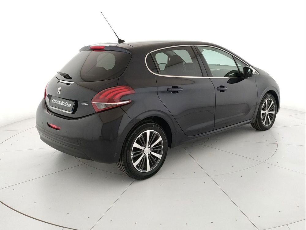 Peugeot 208 usata a Caserta (6)