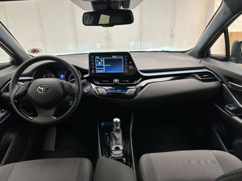 Toyota Toyota C-HR usata a Cuneo (11)