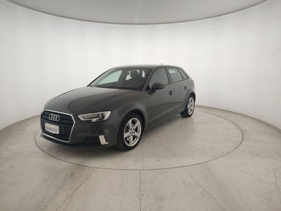 Audi A3 Sportback 35 2.0 tdi Business s-tronic del 2020 usata a Alessandria