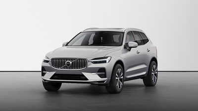 Volvo XC60 B4 automatico Core  nuova a Como