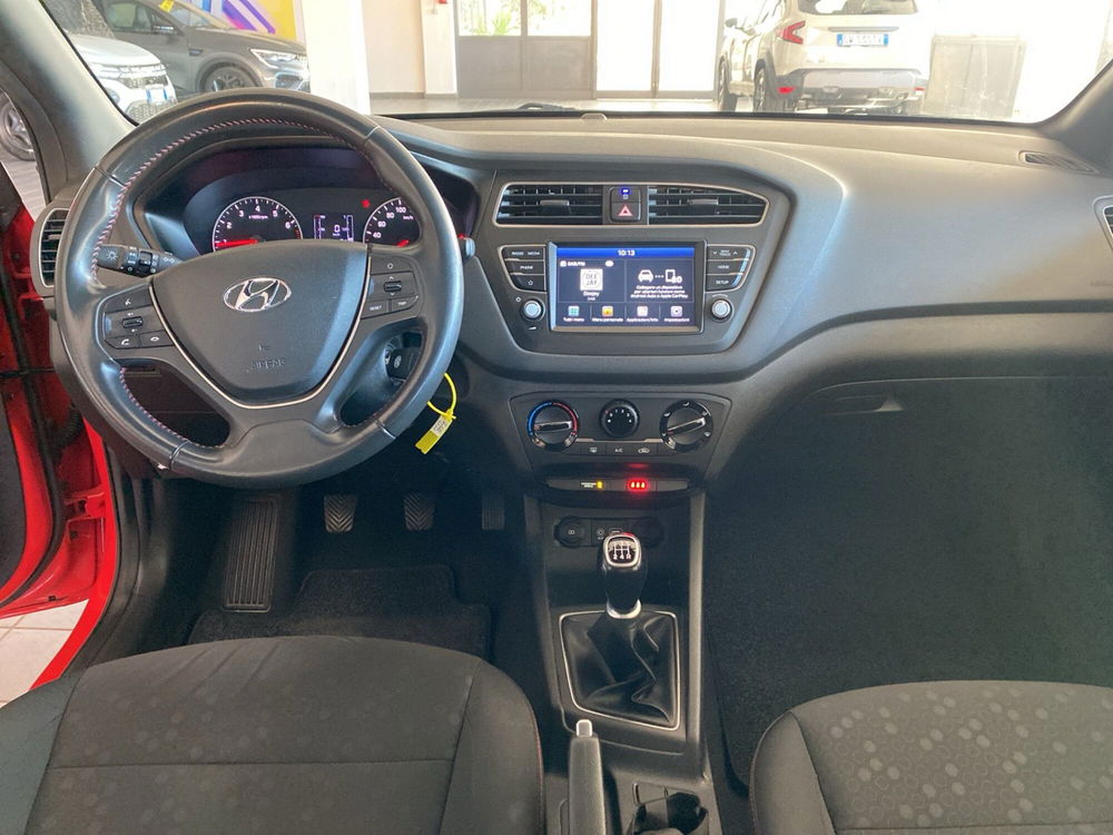 Hyundai i20 usata a Roma (10)