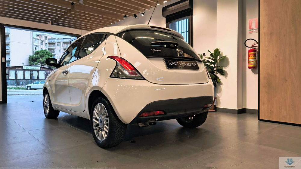 Lancia Ypsilon usata a Catanzaro (15)