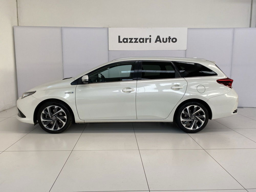 Toyota Auris Station Wagon usata a Lodi (2)