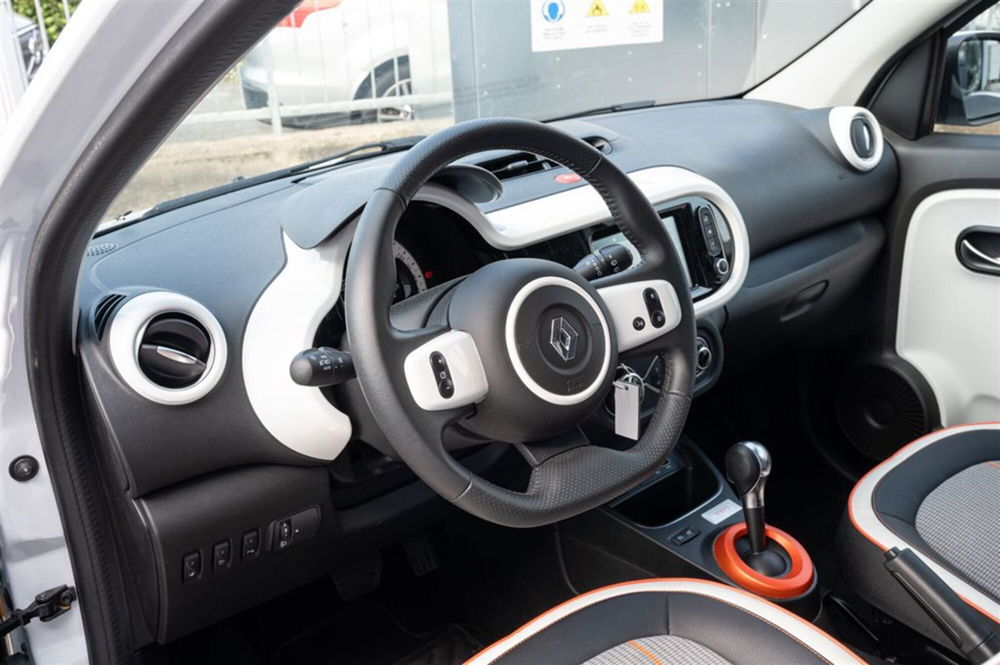 Renault Twingo usata a Torino (12)