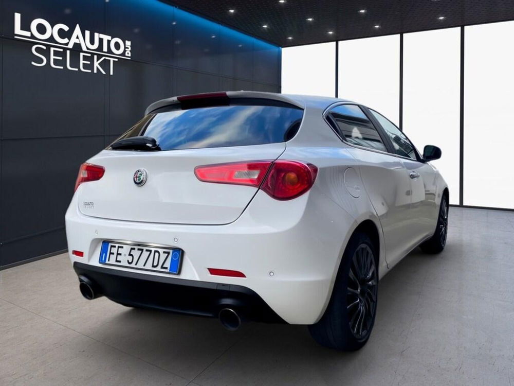 Alfa Romeo Giulietta usata a Torino (4)