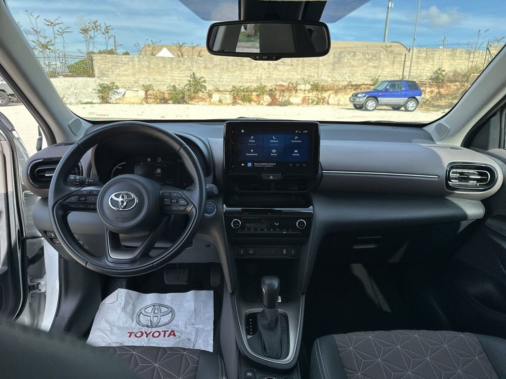 Toyota Yaris Cross usata a Ragusa (9)