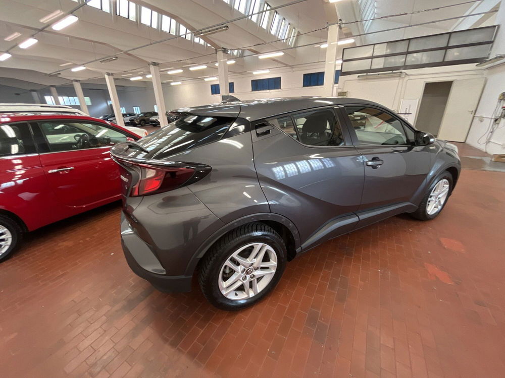 Toyota Toyota C-HR usata a Bologna (6)